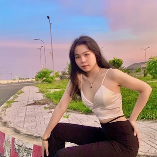 Quần ống loe thắt eo kèm ảnh thật