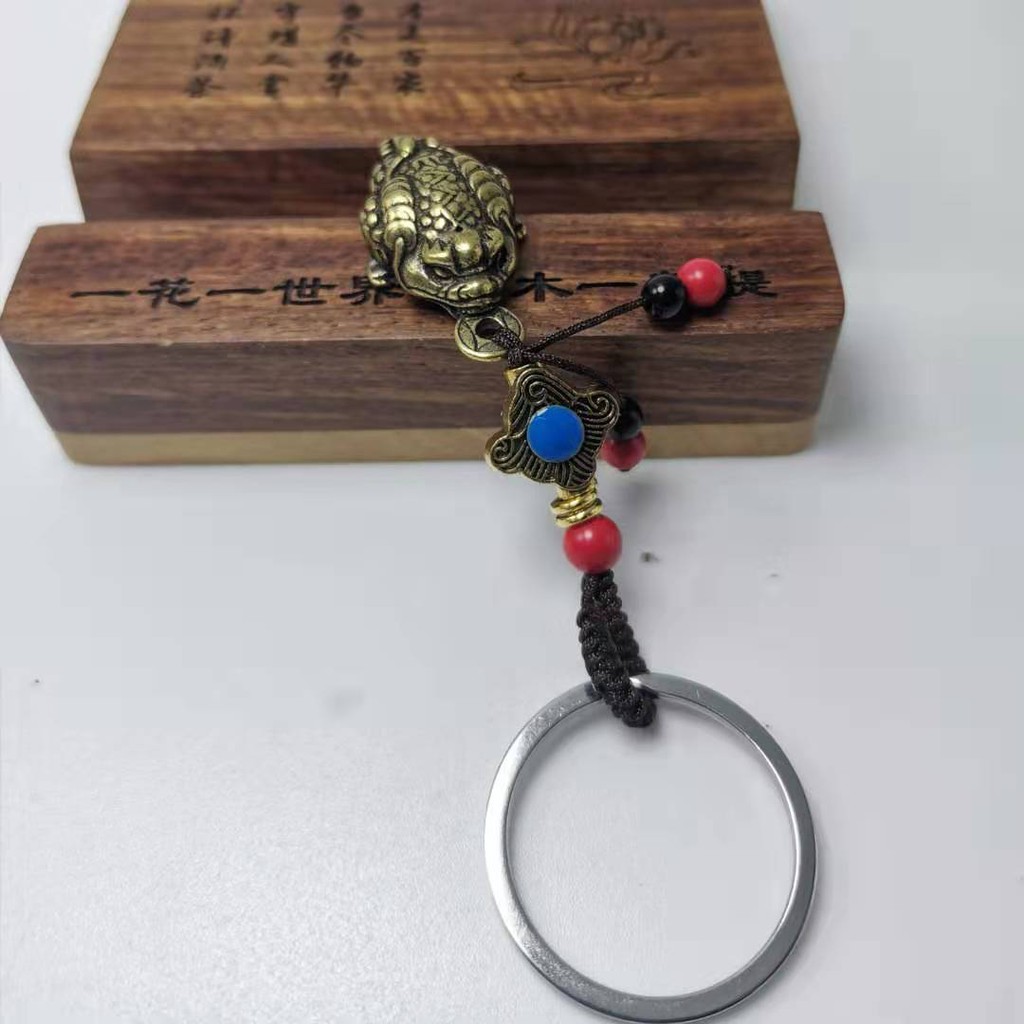 Móc khóa phong thủy đồng thau Thiềm thừ  Hút tài lộc