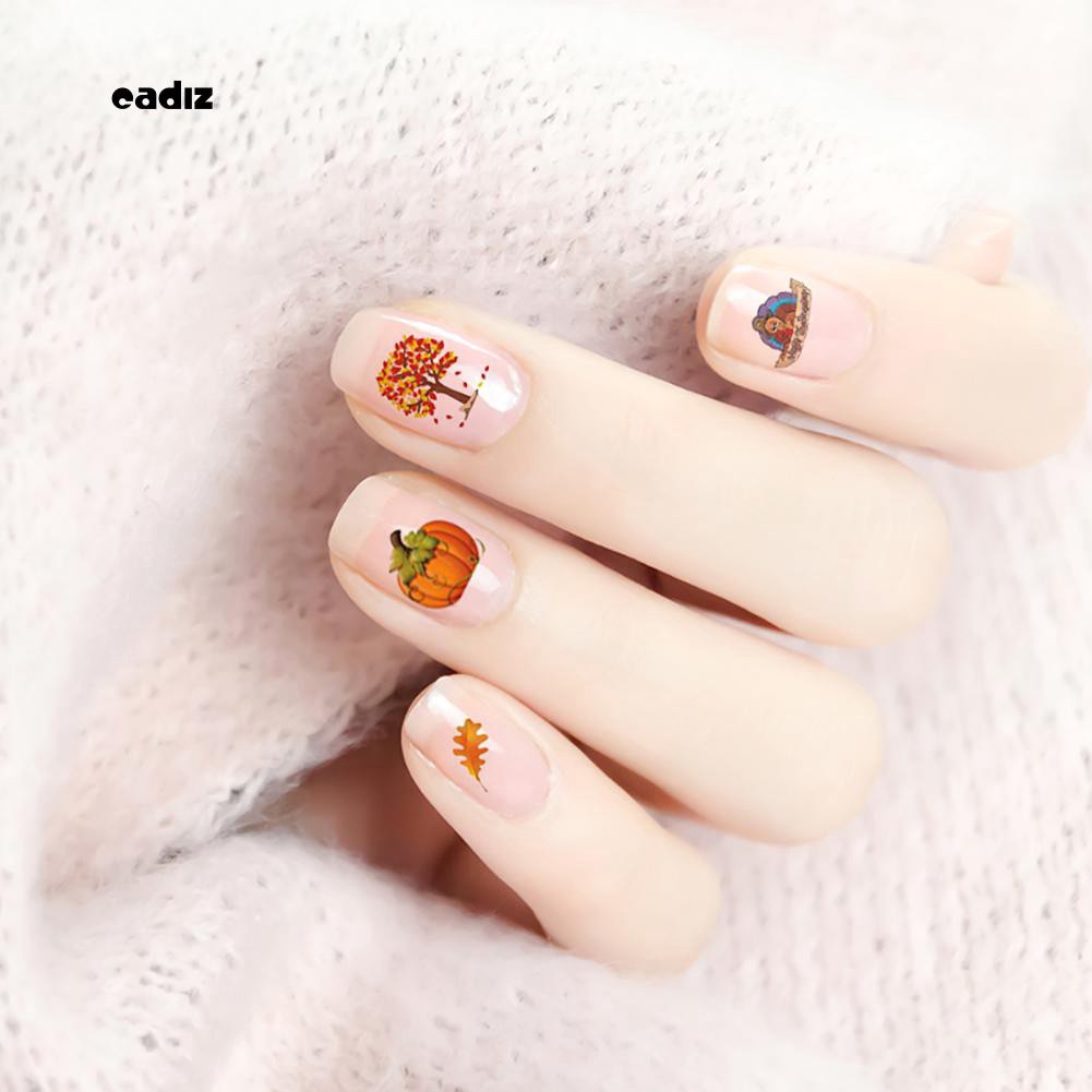 [Hàng mới về] 12 miếng dán trang trí móng tay nhiều kiểu dáng khác nhau