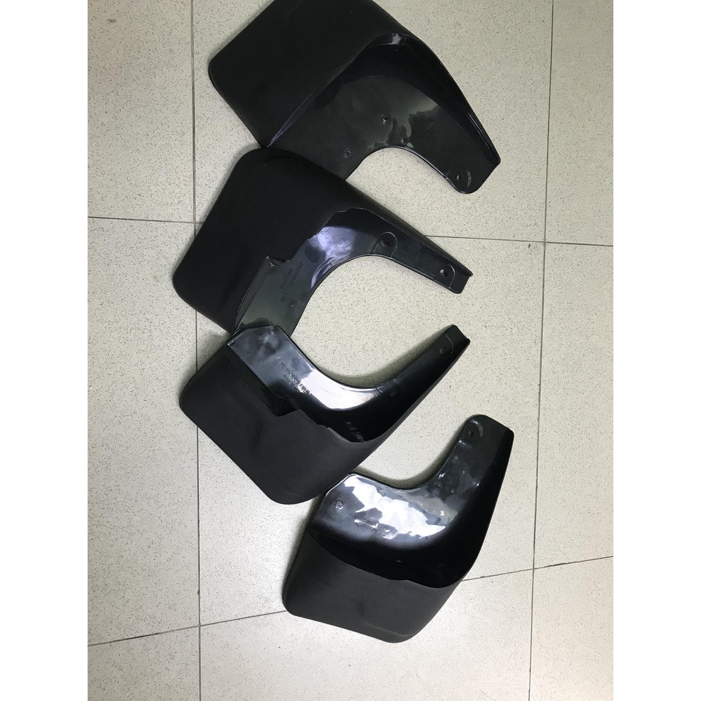 Bộ chắn bùn innova 2017 2018 2019 2020 2021 hàng cao cấp