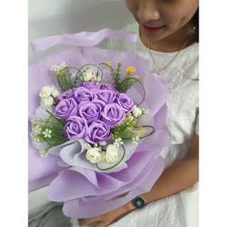 Lụa cuộn gói hoa