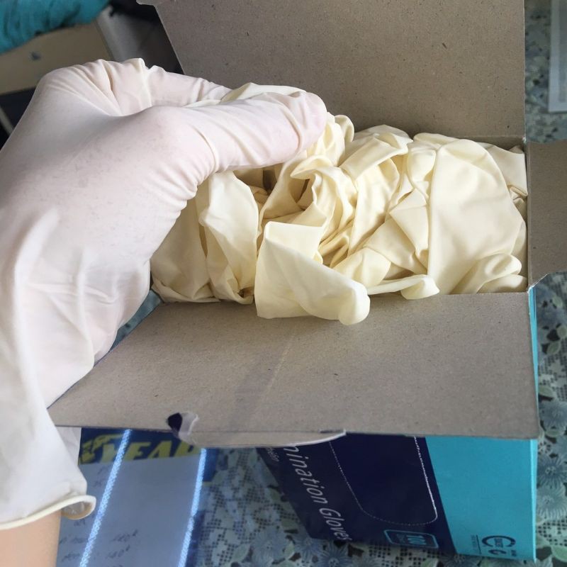 Thùng Găng tay y tế Duy Hàng có bột  - thùng 10 hộp Găng tay y tế  Duy Hàng cao su thiên nhiên LATEX Hộp 50 đôi(100 cái)