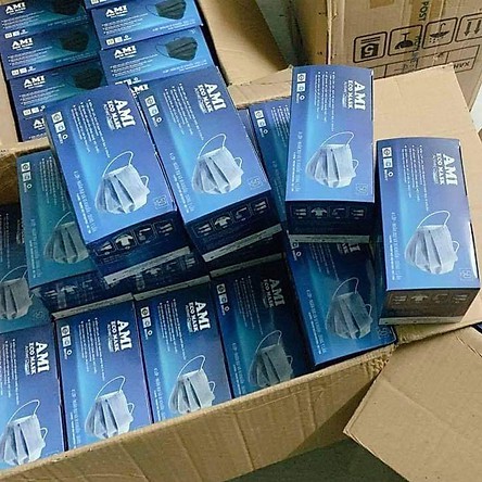 Khẩu Trang Y Tế 4 Lớp Kháng Khuẩn Ami Chính Hãng ( 50 chiếc 1 Hộp) màu Xám | BigBuy360 - bigbuy360.vn