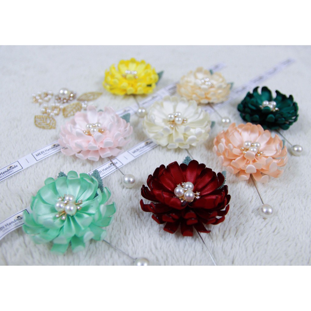 (ảnh thật 100%) Cài áo handmade hoa cúc nhụy 3 trai