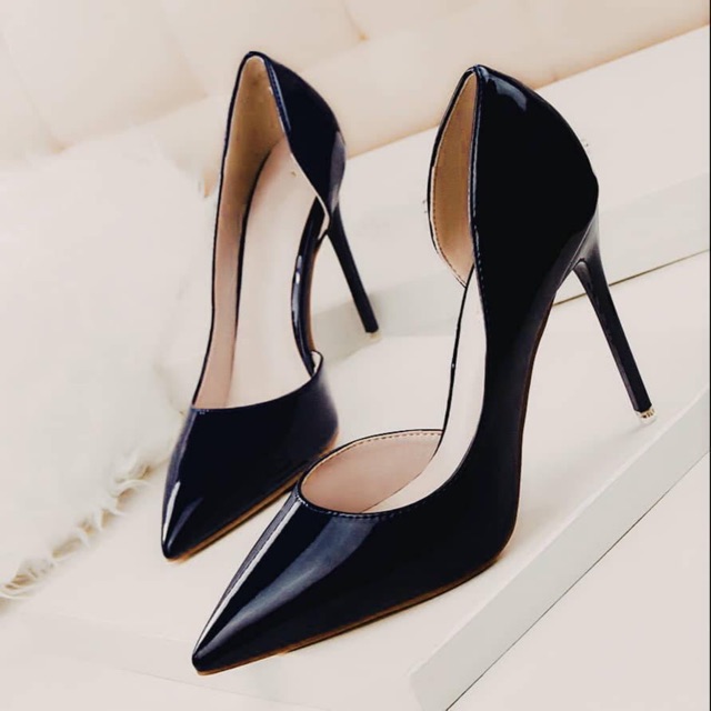 Giày cao gót khoét eo 3 màu cơ bản đen nude trăng cao 7-9-10p