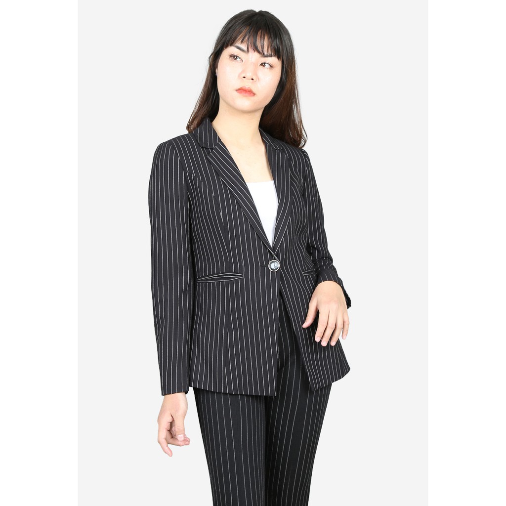 Áo vest 2 lớp dáng dài vải thô kẻ trắng tay dài cổ ve nhọn 1 khuy The One Fashion AVB069KET
