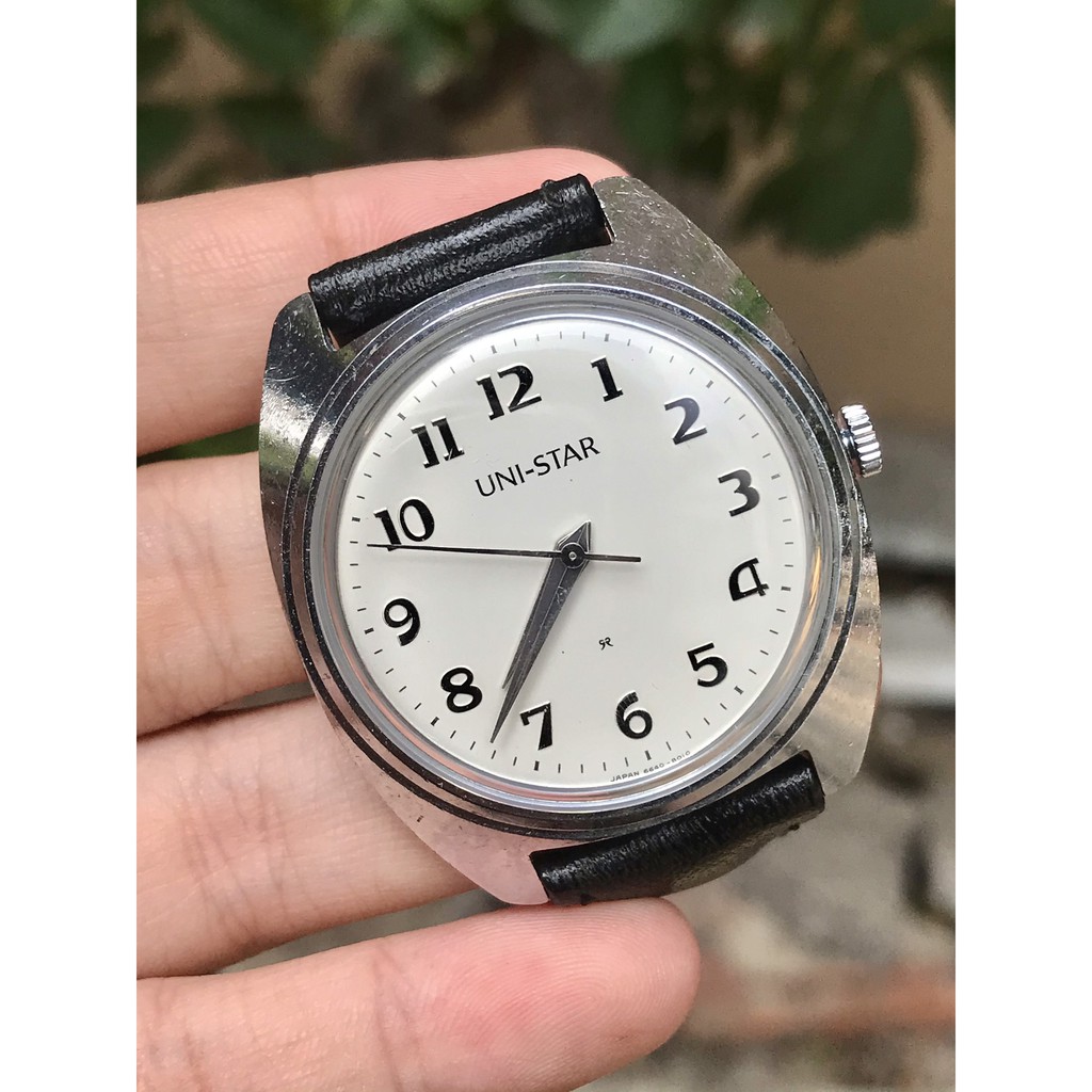 Đồng hồ nam UNI-STAR cơ cót, mặt số học trò, dây da màu đen của Nhật