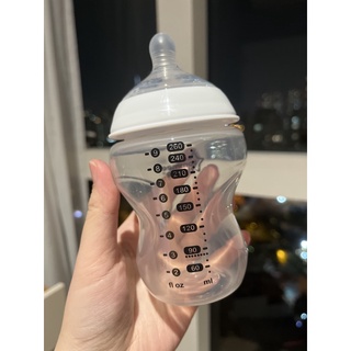 Thanh lý bình sữa Tommee Tippee 260ml