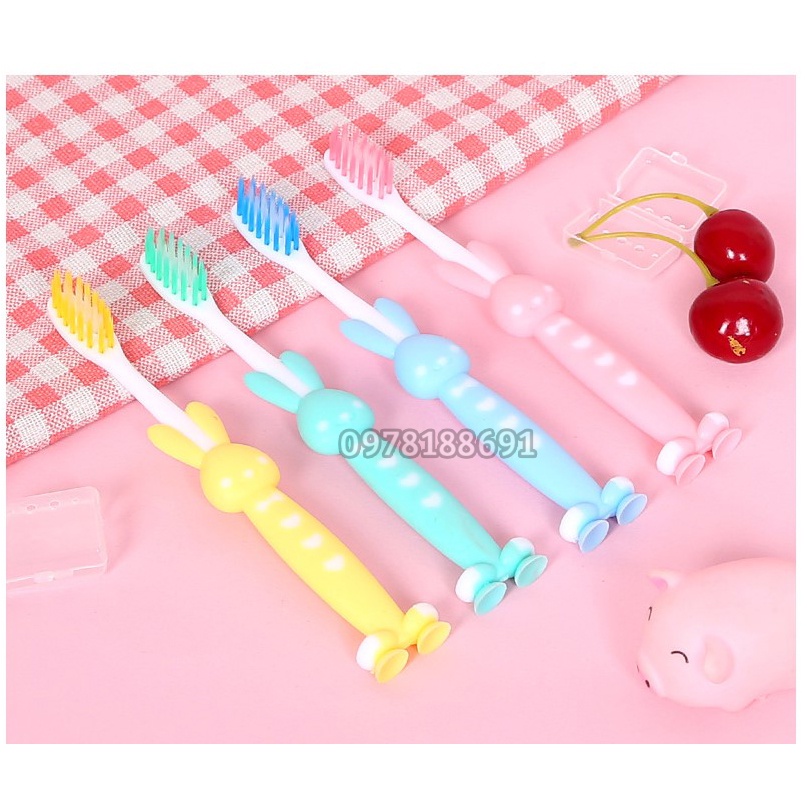 SET 4 Bàn Chải Đánh Răng Trẻ Em Có Chân Đứng Lông Mềm