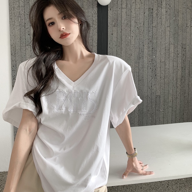 Áo Thun Nữ Ngắn Tay Cổ Chữ V Thêu Hoa Thời Trang