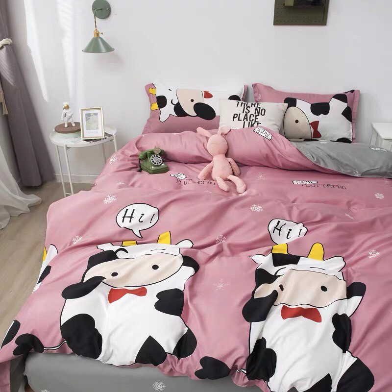 Chăn ga gối Emmibedding chất liệu cotton poly họa tiết bò hồng đáng yêu đủ size miễn phí bo chun