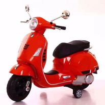 Xe máy điện trẻ e/ xe vespa cho bé Xe máy điện trẻ em sử dụng chân ga đa chức năng