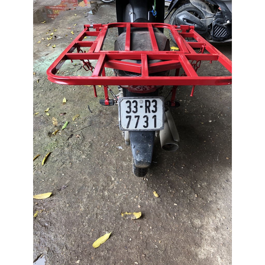 Giá xe máy chở hàng ba ga đa năng,có nắp mở để đổ xăng tiện lợi