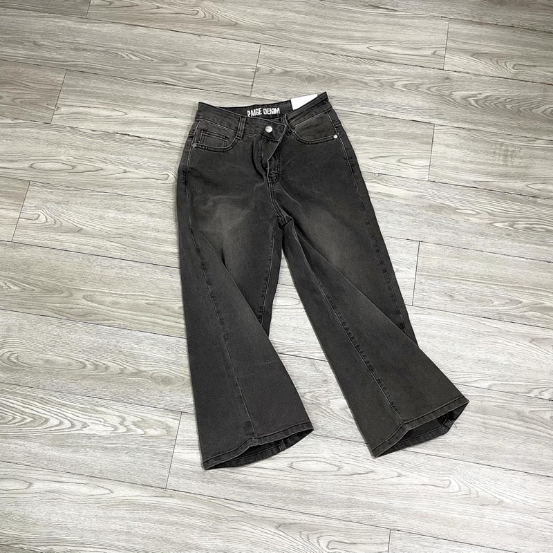 Jeans lửng ống xuông