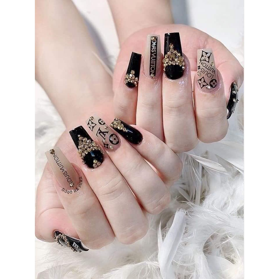 Sticker dán móng , stick nail thương hiệu trang trí móng cực sang chảnh