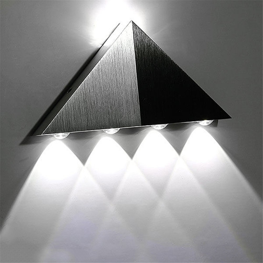 Đèn Led Hình Tam Giác Gắn Tường Dùng Trang Trí Nội Thất