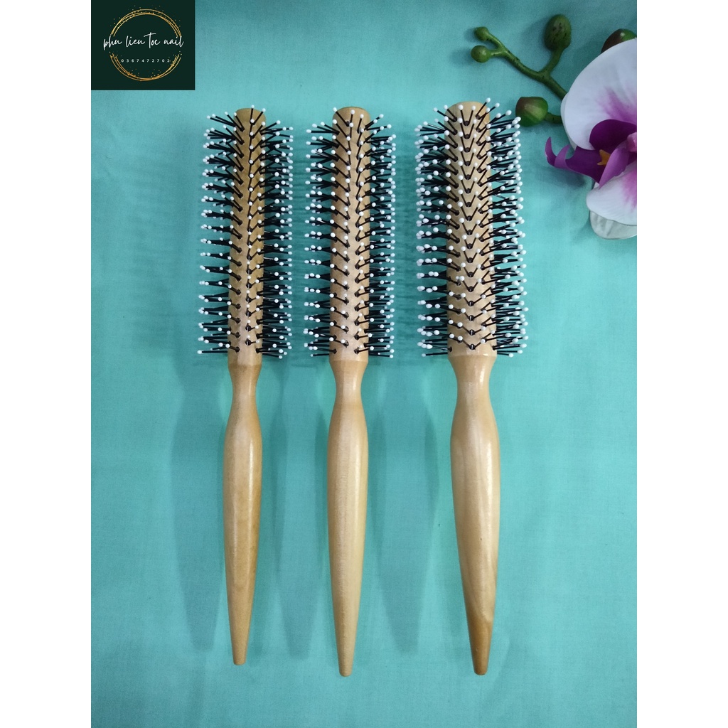 Lược dùng để chảy sấy tóc màu sáng- Trường Thọ, TĐ