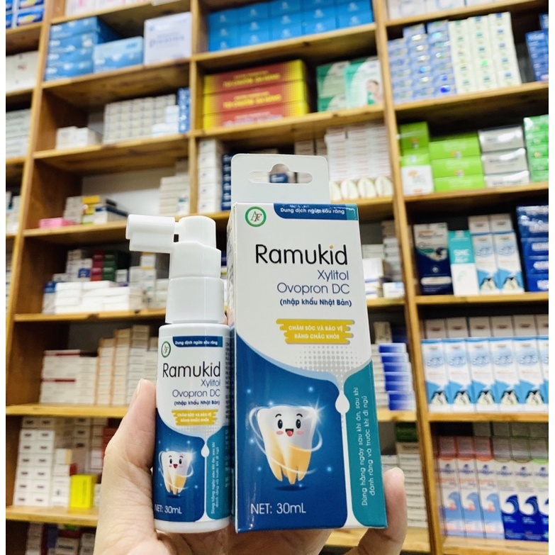 Ramukid xịt chống sâu răng, mủn răng cho bé chai 30ml Giúp làm sạch răng, ngăn ngừa vi khuẩn gây sâu răng, bảo vệ răng