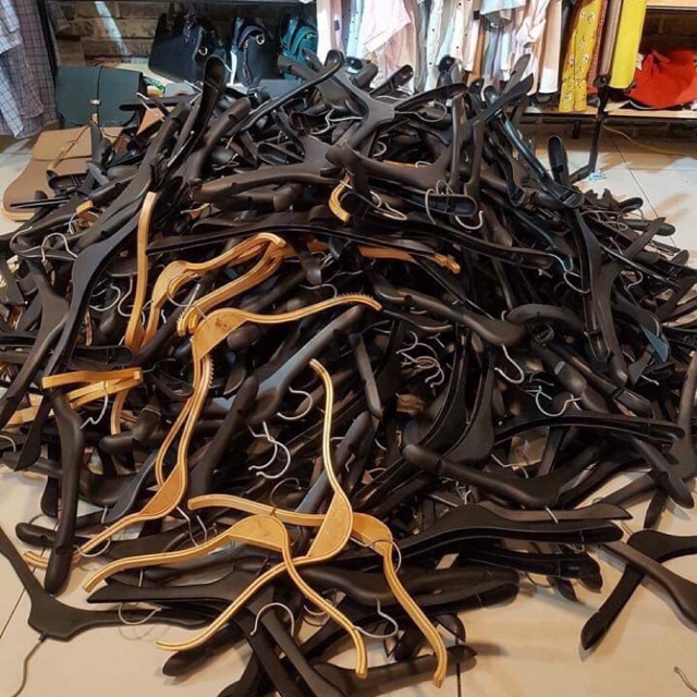 móc áo nguoi lớn