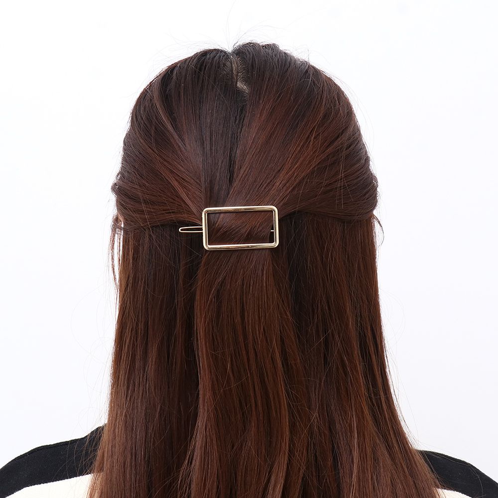 Kẹp Tóc Kim Loại Lấp Lánh Xinh Xắn Cho Nữ