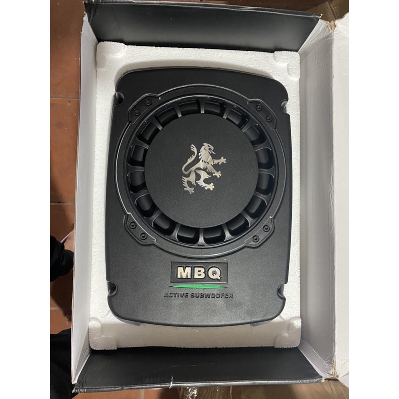 Loa sub gầm ghế ô tô bas 8RL MBQ