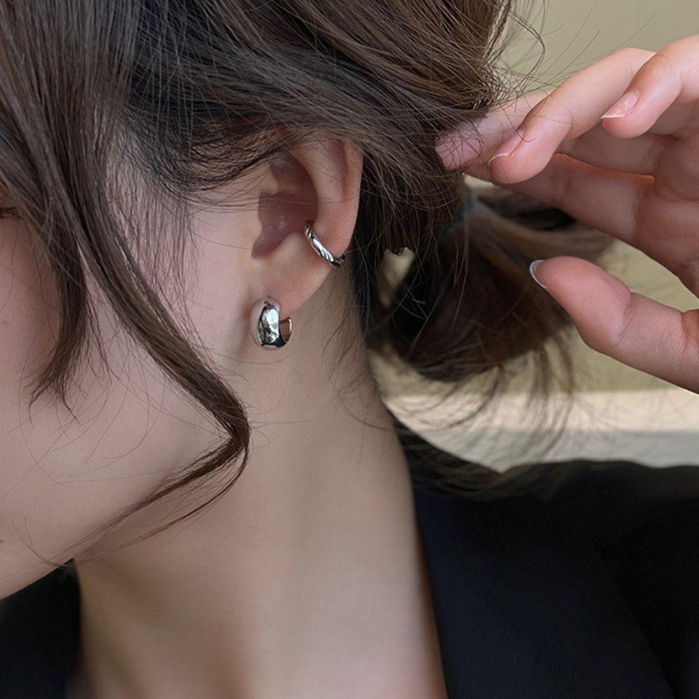 Bộ 4 Khuyên Tai Nữ Trang Tạo Hình Độc Đáo|Dép Thiết Kế Mới Không Xỏ Ngón