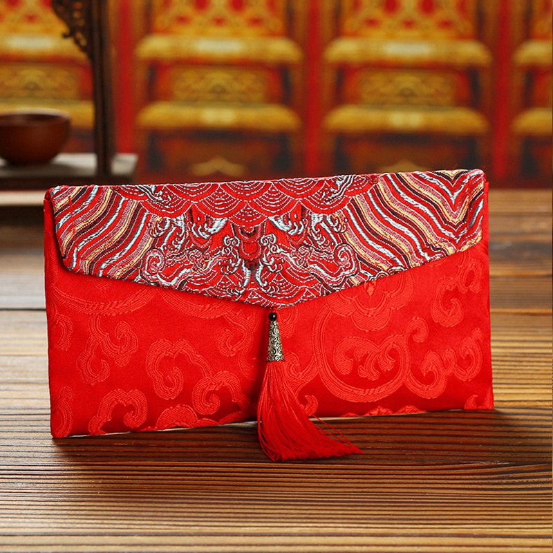 1 bao lì xì đỏ phong cách Trung Hoa mừng năm mới
