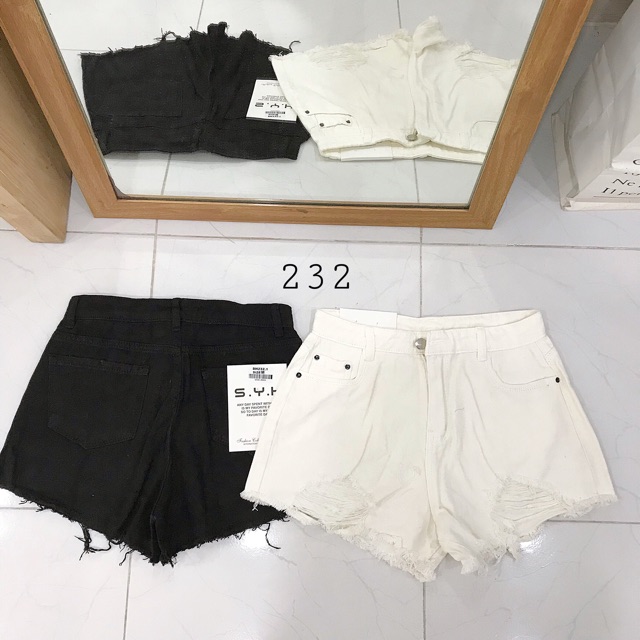 CÁC MẪU SHORT JEAN TRẮNG ĐEN | BigBuy360 - bigbuy360.vn