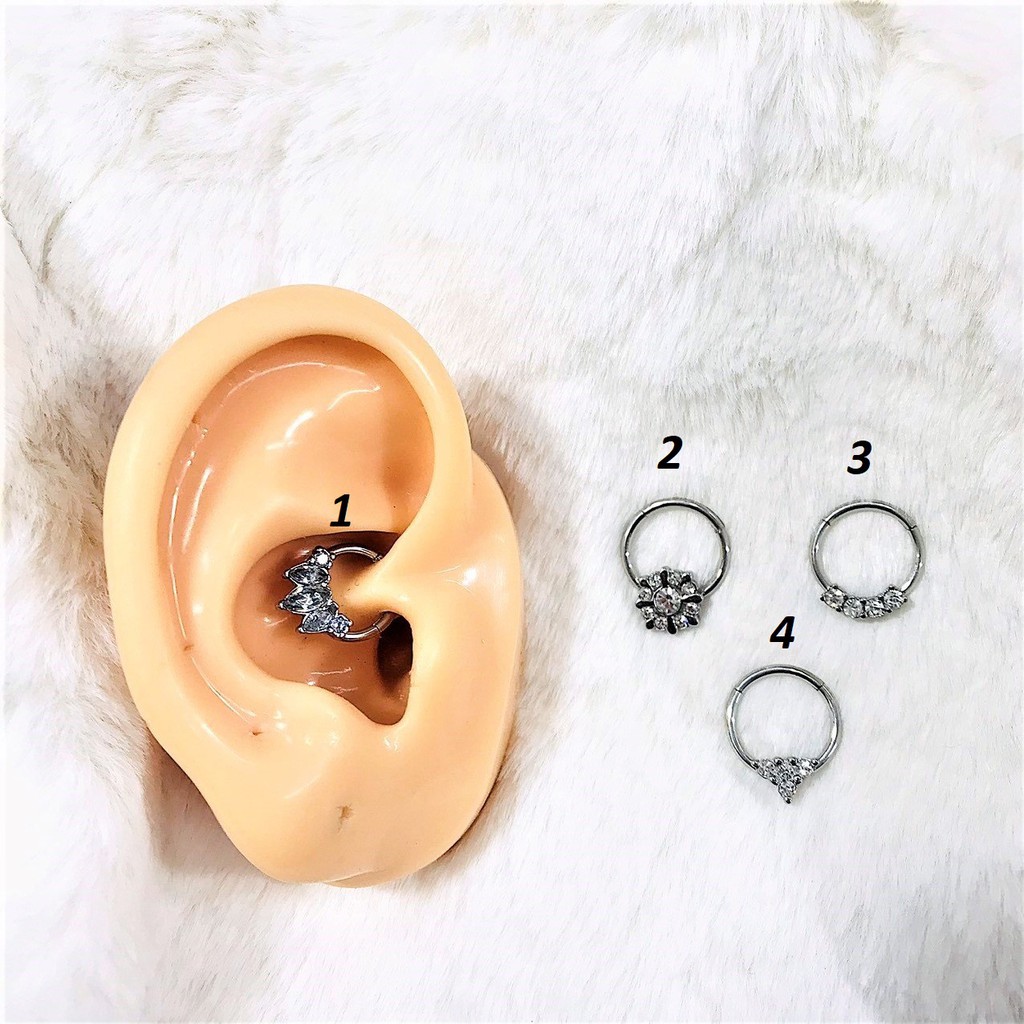 KHUYÊN TRÒN BẬT KHẤC HÌNH ĐÁ - THÉP KHÔNG GỈ