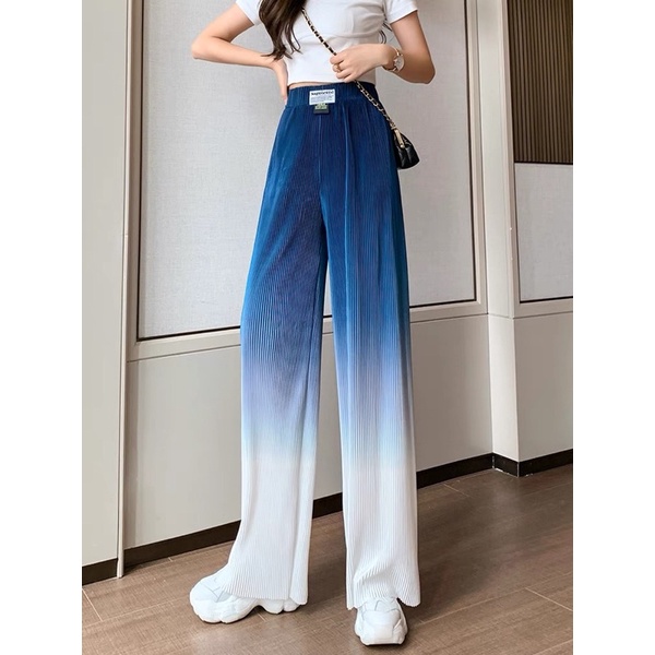 Quần ống rộng xếp nếp eo cao