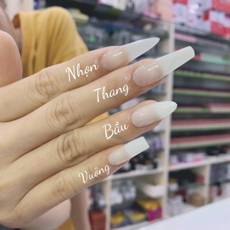Nail Box Móng giả thiết kế vẽ lửa đính xích màu đen lì cá tính TUE108