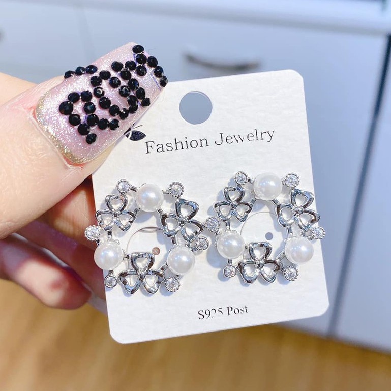 Bông Tai Nữ Cá Tính Đính Đá Cao Cấp Mang Phong Cách Hàn Quốc  - MS31513