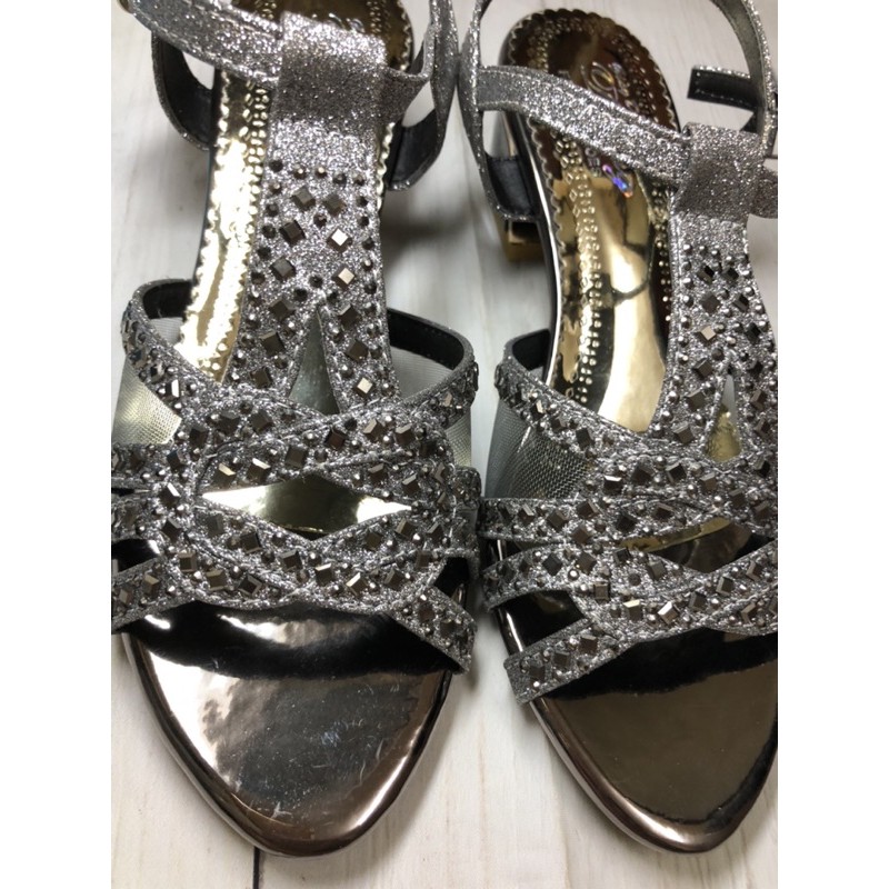 Sandal trung niên số lớn big size 38–42