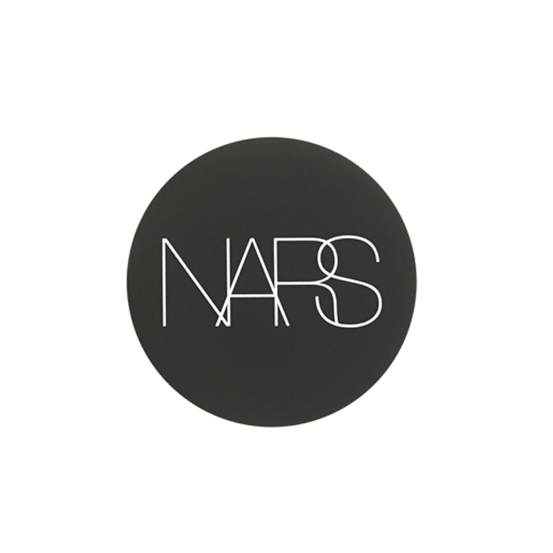 Phấn Phủ Nars 10g Lâu Trôi Kiềm Dầu Làm Sáng Da