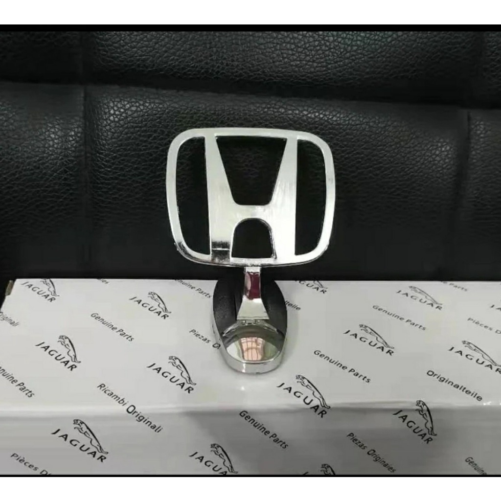 Logo các hãng xe gắn nắp capo xe ô tô