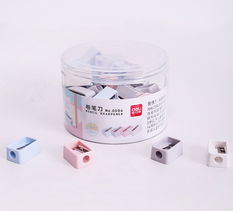 1 Gọt bút chì Deli UARELIFFE mini thiết kế di động tiện lợi sử dụng trong văn phòng phẩm màu sắc ngẫu nhiên