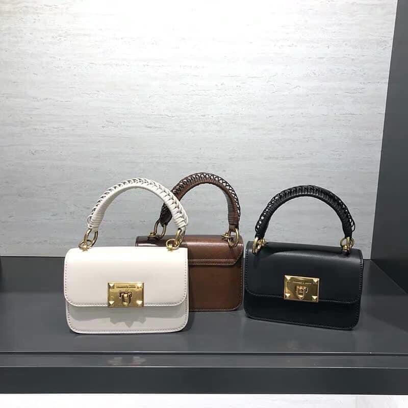 Túi xách nữ size 18.