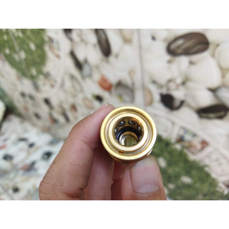 Đầu ren chuyển nối nhanh lắp cho súng xịt rửa xe .