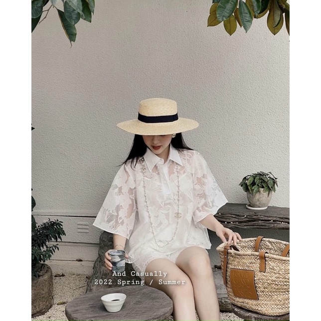 (ẢNH THẬT)ÁO SƠMI REN HOA NỔI + ÁO 2 DÂY + QUẦN SHORT KIỂU DÁNG CỔ ĐIỂN SANG TRỌNG