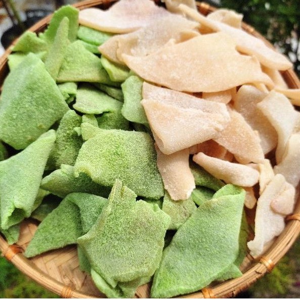 Mứt dừa non mix 2 vị 500g ( lá dứa, sữa)