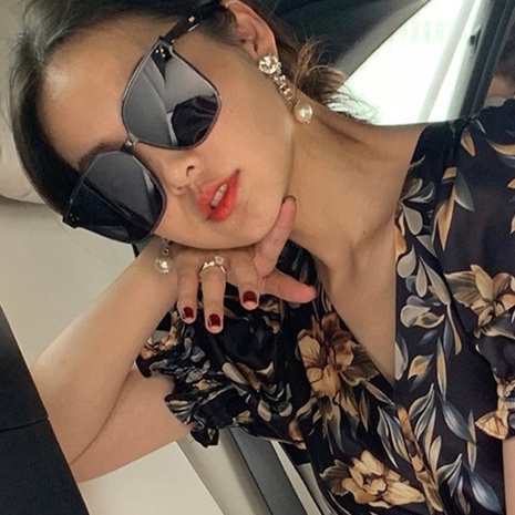 Kính mát chống tia UV400 phong cách thời trang cho nữ