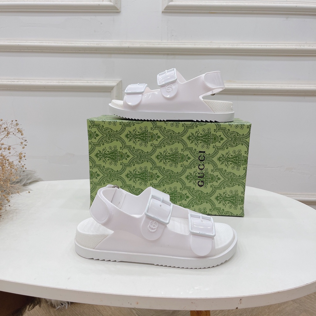 SANDAL   -  GD416795