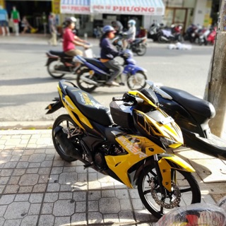 Tem rời Winner X Vàng Đen