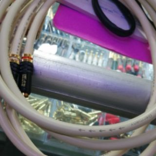 Dây av bãi đức WBT