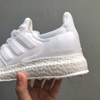 Giầy Ultraboost trắng full ( full hộp)