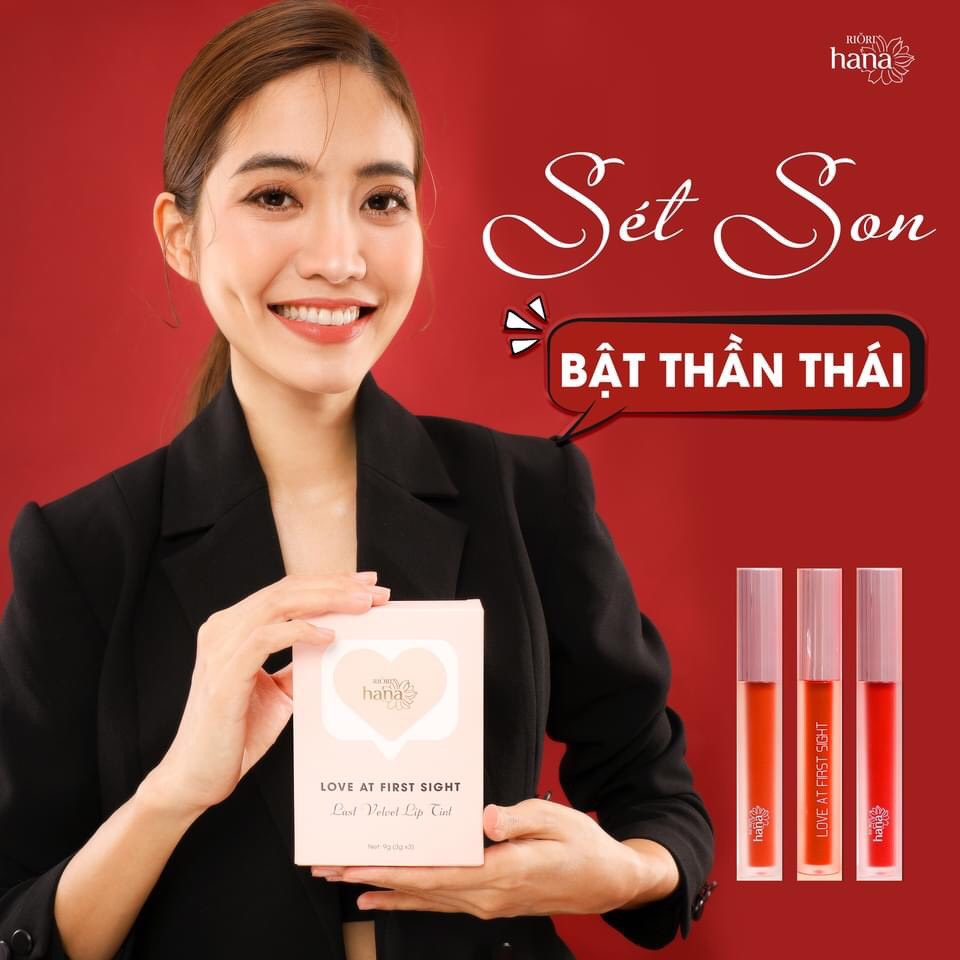 Set Son Kem Lỳ Lâu Trôi Dưỡng Ẩm Môi - Love At First Sight RIORI (3 cây)
