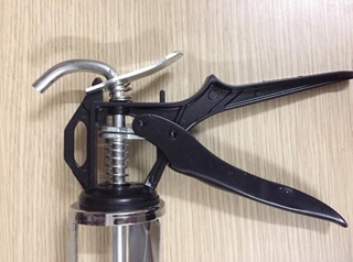 súng bơm keo silicon băng inor