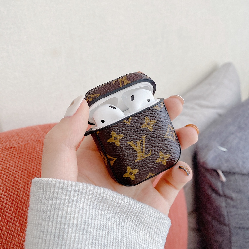 Vỏ Bảo Vệ Hộp Sạc Tai nghe không dây Apple AirPods1/2/3 Pro In logo LV Thời Trang