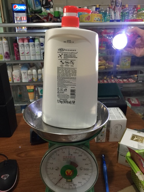 Sữa Tắm Diệt Khuẩn Lifebuoy Bảo Vệ Vượt Trội 1.1Kg | BigBuy360 - bigbuy360.vn