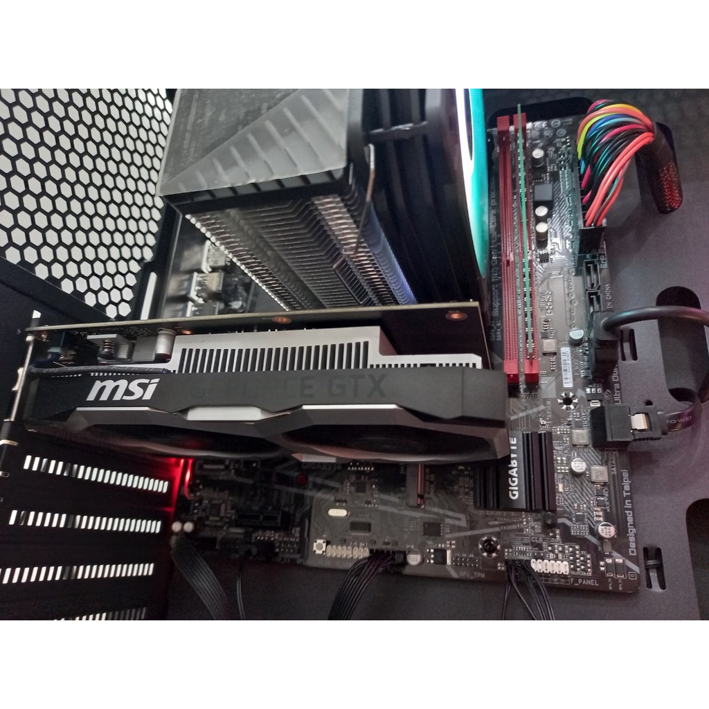 Bộ máy tính PC B560+i5 10400F+16GB+1650 4GB- PC siêu gaming hàng VIP gamer thách thức mọi tựa game giá không thể rẻ hơn